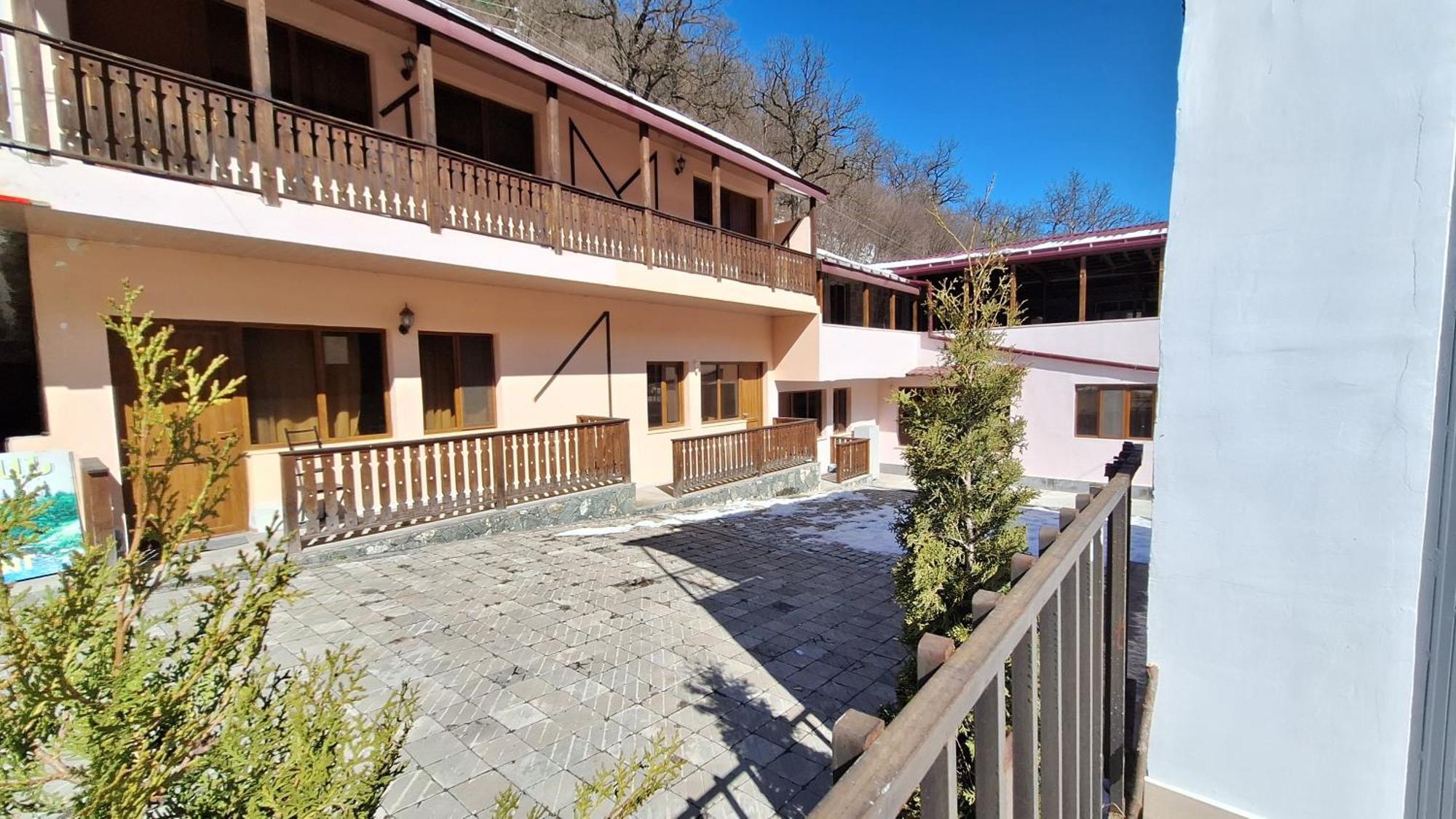 Tigris Dilijan Hotel Екстериор снимка